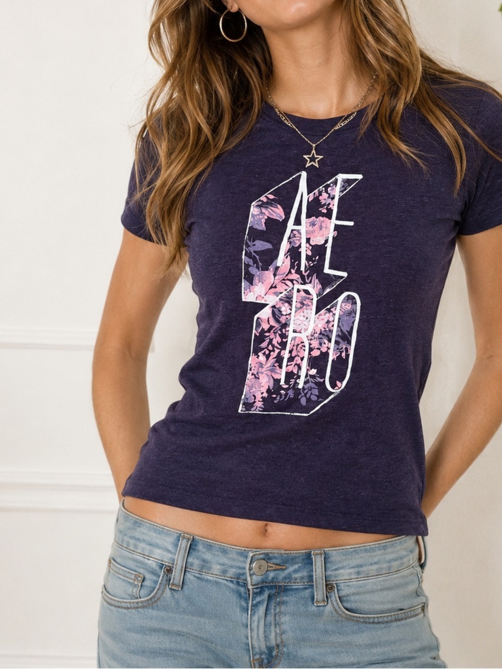 Y2K Aeropostale Women’s Floral Logo Graphic T-Shirt Size Large Dark Purple